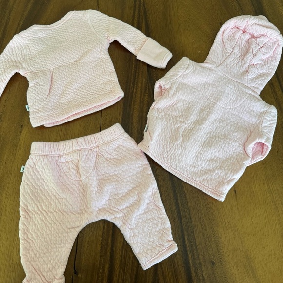 HonestBaby Girl Bundle Pink Quilted Set, Organic cotton size 0-3M - Picture 3 of 9